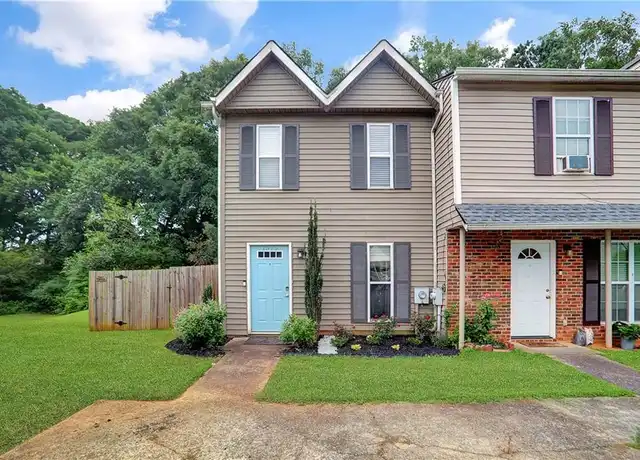 Property at 1579 Springleaf Pt SE, Smyrna, GA, 30080, 2 beds, 2.5 baths, [object Object]