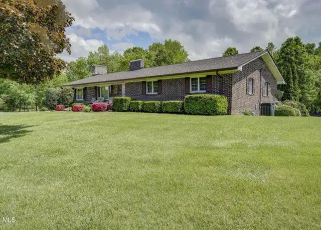 Property at 200 McCurry Ln, Erwin, TN, 37650, 3 beds, 2 baths, [object Object]