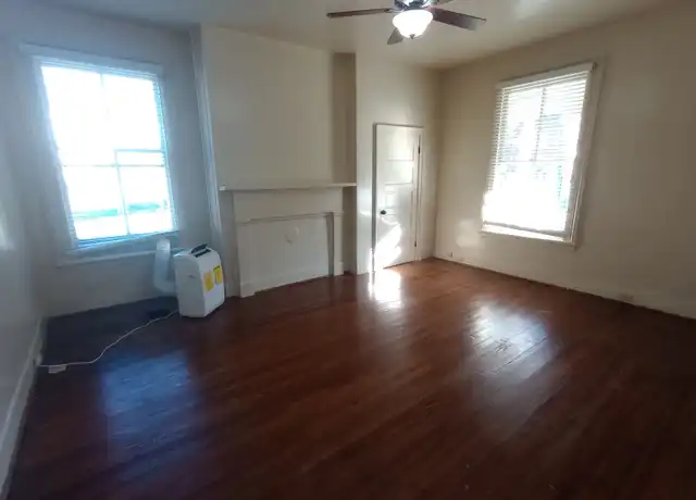 Property at 214 E Spencer St Unit 4, Culpeper, VA, 22701, 1 bed, 1 bath, [object Object]