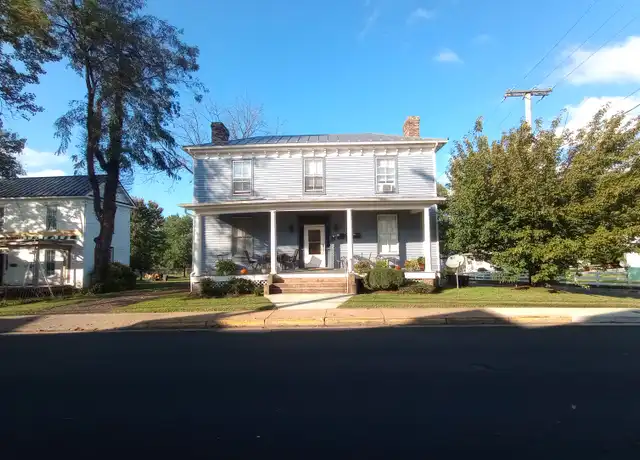 Property at 214 E Spencer St Unit 4, Culpeper, VA, 22701, 1 bed, 1 bath, [object Object]