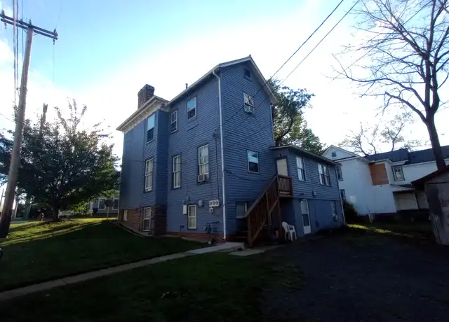 Property at 214 E Spencer St Unit 4, Culpeper, VA, 22701, 1 bed, 1 bath, [object Object]