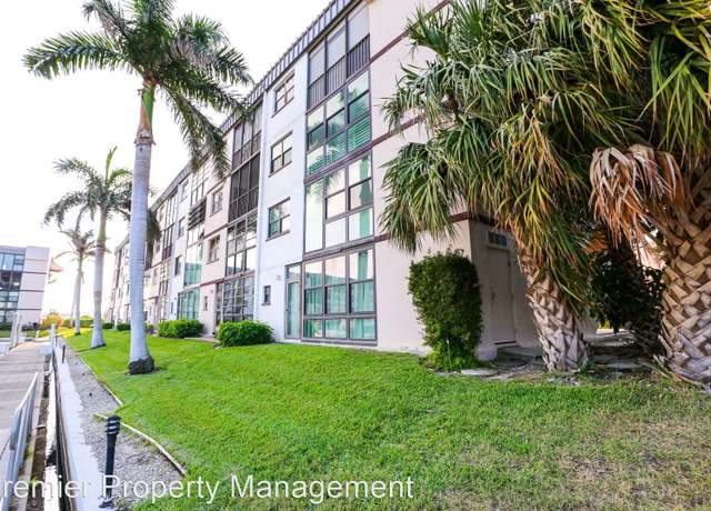 Photo of 801 River Point Dr Unit 203A, Naples, FL 34102