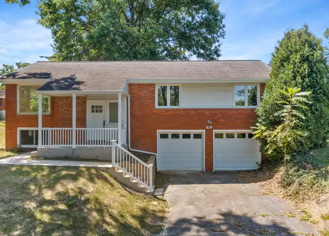Property at 204 Highway View Dr, Canonsburg, PA, 15317, 4 beds, 2 baths, [object Object]