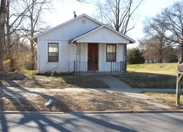 Property at 613 Pennsylvania Ave, Leavenworth, KS, 66048, 1 bed, 1 bath, [object Object]