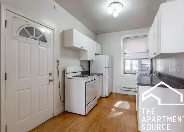 Property at 1319 Oak Ave, Evanston, IL, 60201, 1 bed, 1 bath, [object Object]