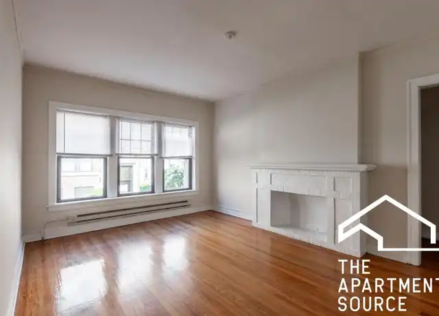 Property at 1319 Oak Ave, Evanston, IL, 60201, 1 bed, 1 bath, [object Object]