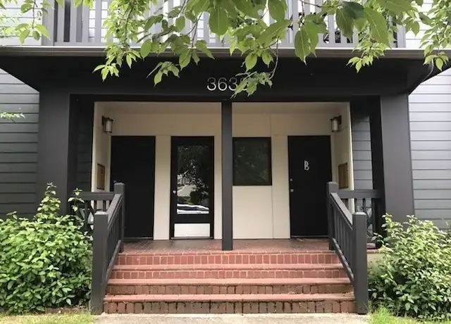 Property at 3638 Meridian Ave N, Seattle, WA, 98103, 1 bed, 1 bath, [object Object]