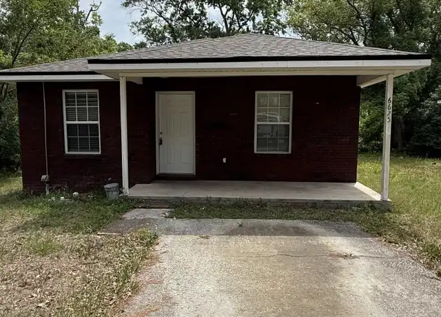Property at 6625 Vermillion St, Jacksonville, FL, 32208, 3 beds, 2 baths, [object Object]