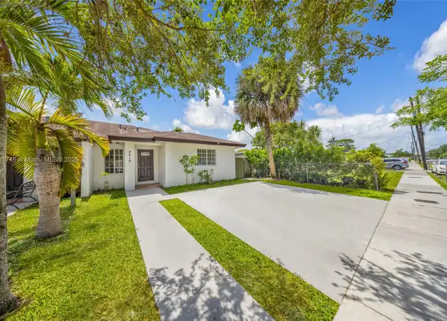 Property at 4519 NW 163rd St Unit 4519, Opa-locka, FL, 33054, 4 beds, 2 baths, [object Object]