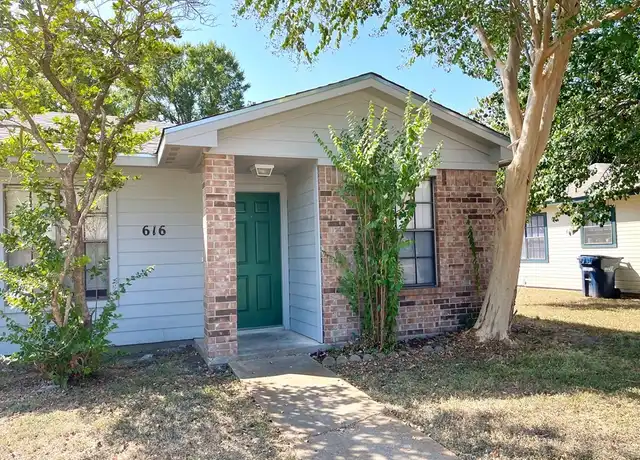 Property at 618 W Ridge Dr, College Station, TX, 77845, 2 beds, 1.5 baths, [object Object]