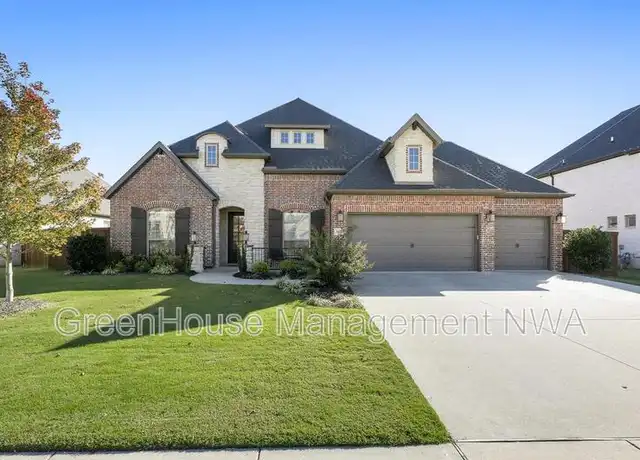 Property at 1405 SW Hamilton Ave, Bentonville, AR, 72713, 4 beds, 4 baths, [object Object]