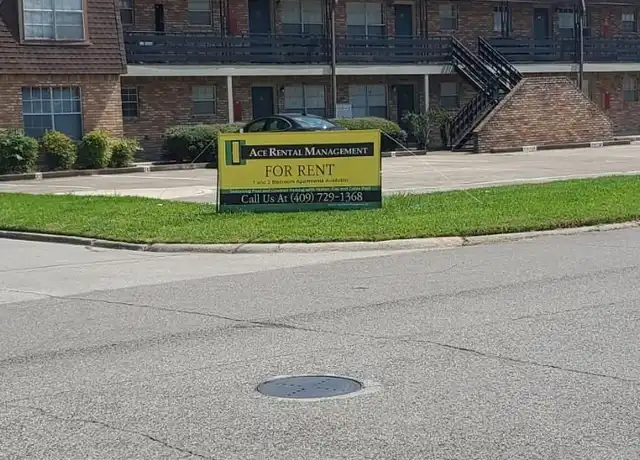 Property at 206 N 10th St Unit 25, Orange, TX, 77630, 2 beds, 1 bath, [object Object]