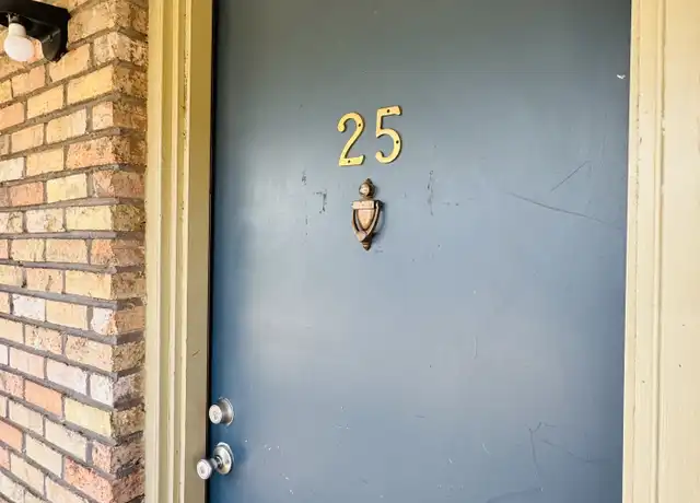 Property at 206 N 10th St Unit 25, Orange, TX, 77630, 2 beds, 1 bath, [object Object]