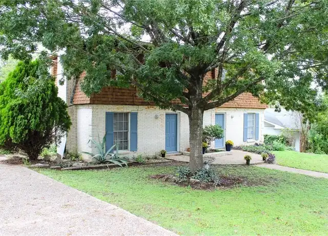 Property at 3106 Catalina Dr Unit B, Austin, TX, 78741, 2 beds, 1.5 baths, [object Object]