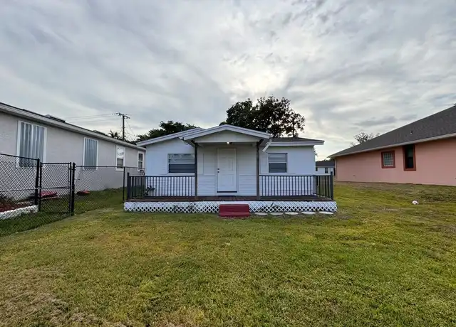 Property at 15344 Wall Dr, Fort Myers, FL, 33908, 2 beds, 2 baths, [object Object]