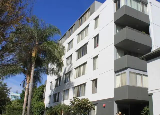Property at 468 S Roxbury Dr Unit 505, Beverly Hills, CA, 90212, 1 bed, 1.5 baths, [object Object]