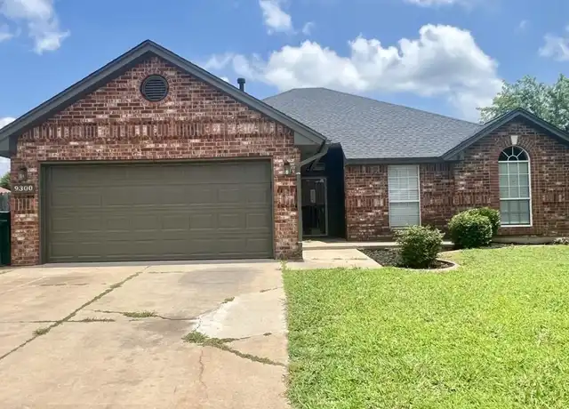 Property at 9300 Buttonwood Ave, Moore, OK, 73160, 4 beds, 2 baths, [object Object]