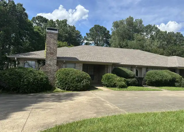 Property at 1427 W Fairmont St, Longview, TX, 75604, 3 beds, 2 baths, [object Object]