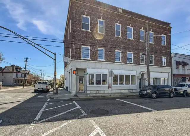 Property at 154 Hudson St Unit 1, Phillipsburg, NJ, 08865, 3 beds, 1 bath, [object Object]