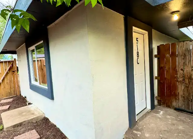 Property at 518 Iowa Ave, Colorado Springs, CO, 80909, 1 bed, 1 bath, [object Object]