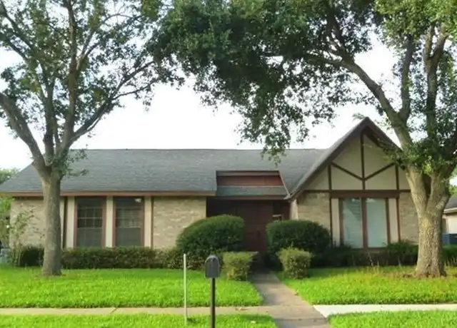 Property at 2915 Green Fields Dr, Sugar Land, TX, 77479, 3 beds, 2 baths, [object Object]