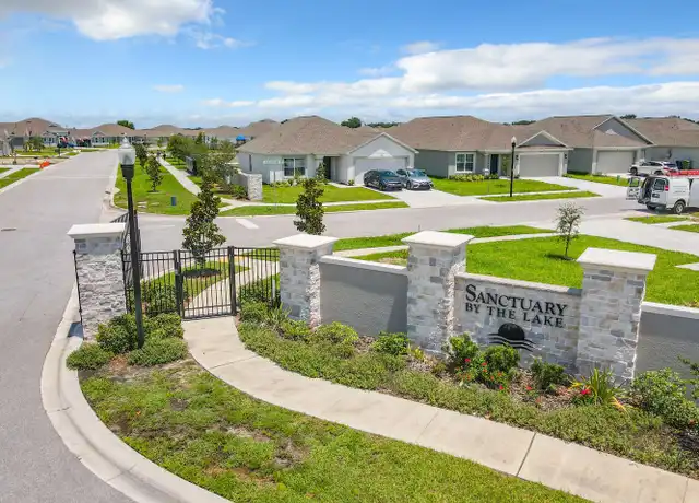 Property at 276 Arbuthnot St, Winter Haven, FL, 33881, 3 beds, 2 baths, [object Object]