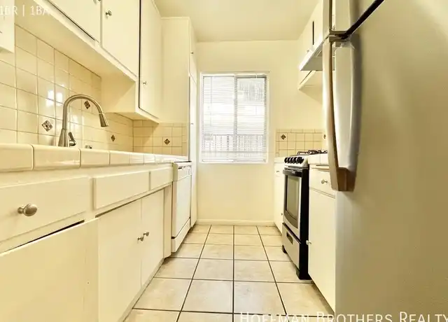 Property at 4098 Arch Dr Unit 34, Studio City, CA, 91604, 1 bed, 1 bath, [object Object]