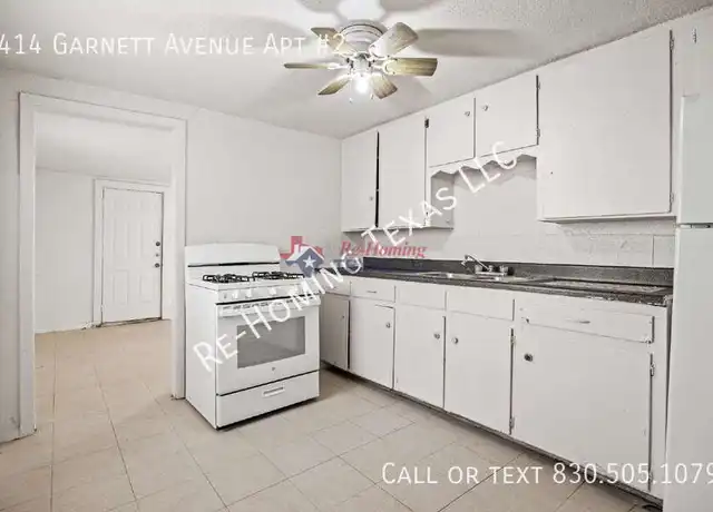Property at 414 Garnett Unit 2, San Antonio, TX, 78221, 2 beds, 1 bath, [object Object]