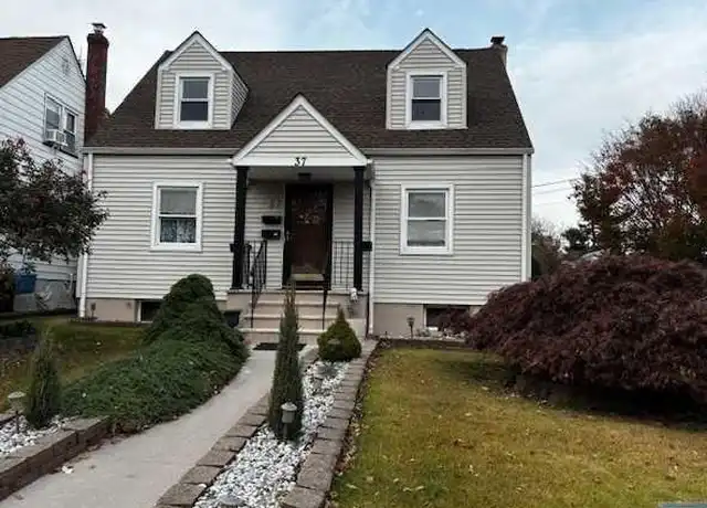 Property at 37 Garden Ct S, Garfield, NJ, 07026, 3 beds, 2 baths, [object Object]