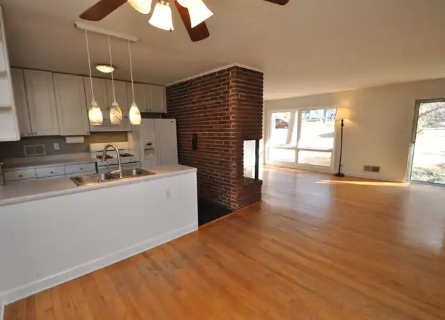 Property at 808 Merrie Rd, Raleigh, NC, 27606, 3 beds, 2 baths, [object Object]