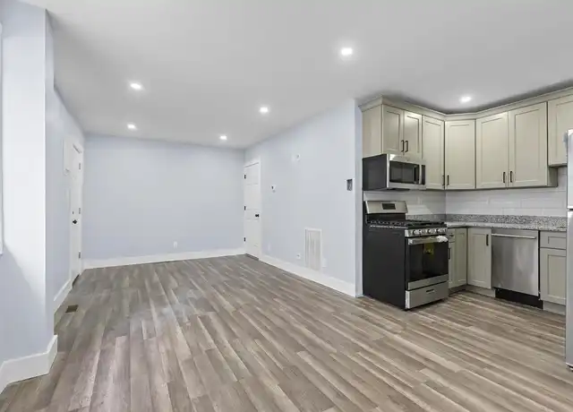 Property at 392 Palisade Ave Unit 2, Jersey City, NJ, 07307, 2 beds, 1 bath, [object Object]