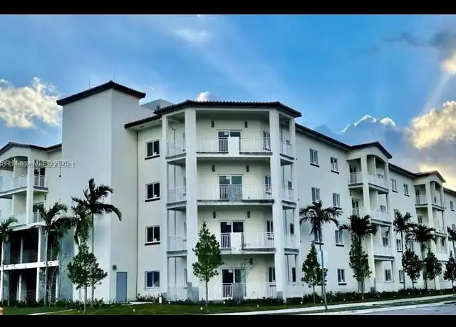 Property at 10950 NW 82nd St #304, Doral, FL, 33178, 2 beds, 2 baths, [object Object]
