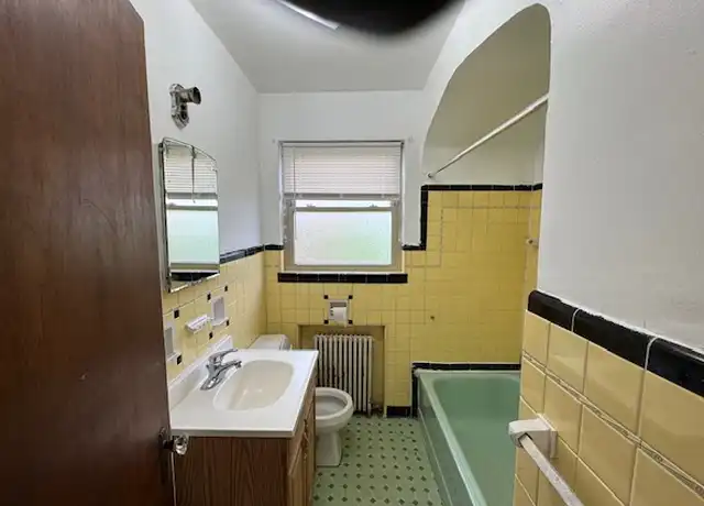 Property at 2101 Harrison Ave, Cincinnati, OH, 45214, 1 bed, 1 bath, [object Object]
