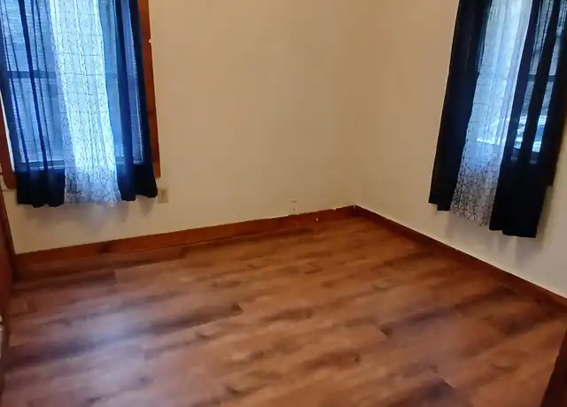 Property at 33 Gage St Unit 3, Fitchburg, MA, 01420, 1 bed, 1 bath, [object Object]