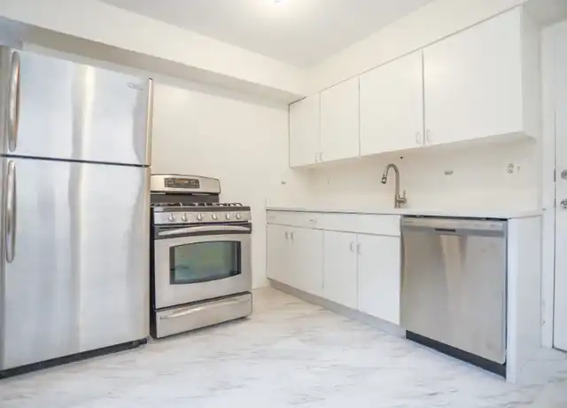 Property at 1654 W Pratt Blvd Unit 1, Chicago, IL, 60626, 1 bed, 1 bath, [object Object]