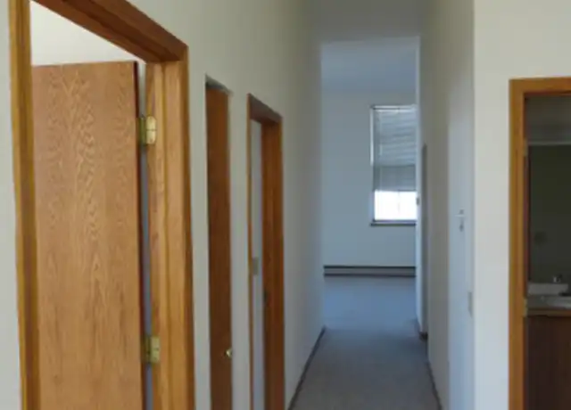 Property at 415 S Water St Unit 202, Watertown, WI, 53094, 2 beds, 1 bath, [object Object]