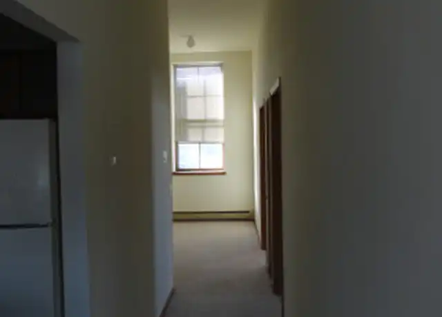 Property at 415 S Water St Unit 202, Watertown, WI, 53094, 2 beds, 1 bath, [object Object]