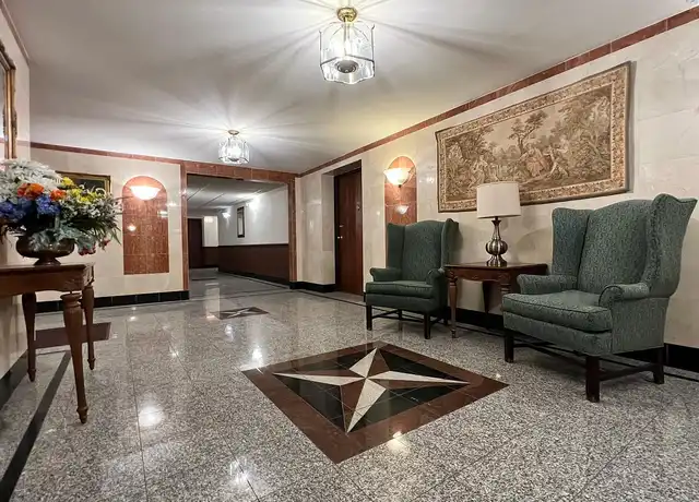 Property at 620 W Belmont Ave, Chicago, IL, 60657, 0 beds, 1 bath, [object Object]
