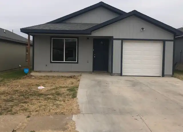 Property at 4605 Avenue D, Lubbock, TX, 79404, 3 beds, 2 baths, [object Object]