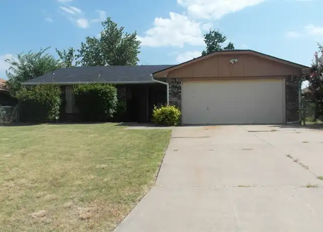 Property at 2611 NE Lake Ave, Lawton, OK, 73507, 3 beds, 2 baths, [object Object]
