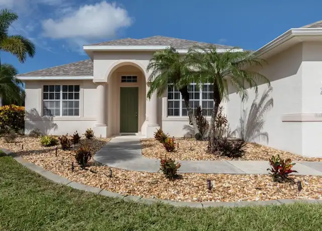 Property at 202 Lake Victoria Ct, Englewood, FL, 34223, 3 beds, 2 baths, [object Object]