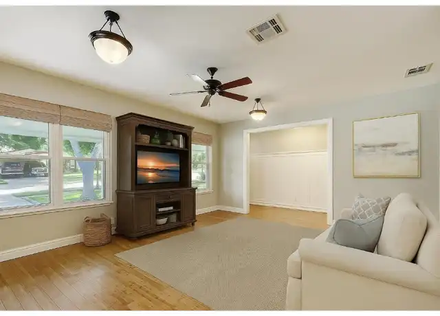 Property at 201 W Odell St, Austin, TX, 78752, 3 beds, 2 baths, [object Object]