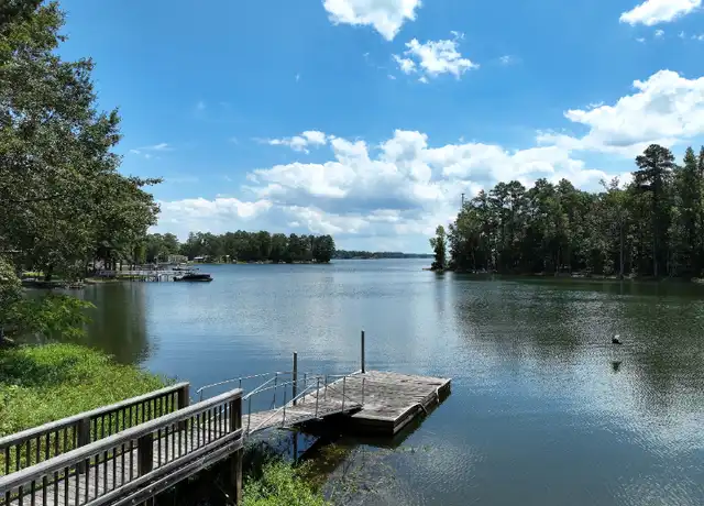 Property at 425 Shamrock Ct, Chapin, SC, 29036, 3 beds, 2 baths, [object Object]