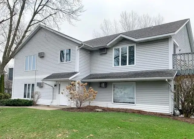 Property at 200-232 Foxdale - 200 Foxdale Dr, Sun Prairie, WI, 53590, 2 beds, 1 bath, [object Object]
