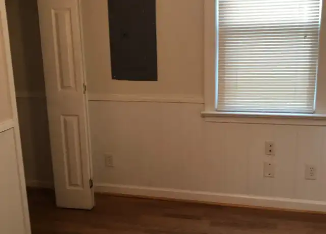 Property at 1056 Little Bay Ave, Norfolk, VA, 23503, 2 beds, 1 bath, [object Object]