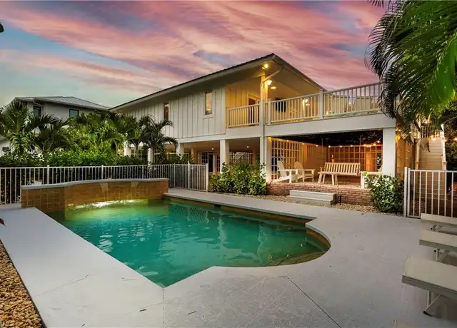 Property at 370 6th Ave S, Naples, FL, 34102, 4 beds, 3 baths, [object Object]