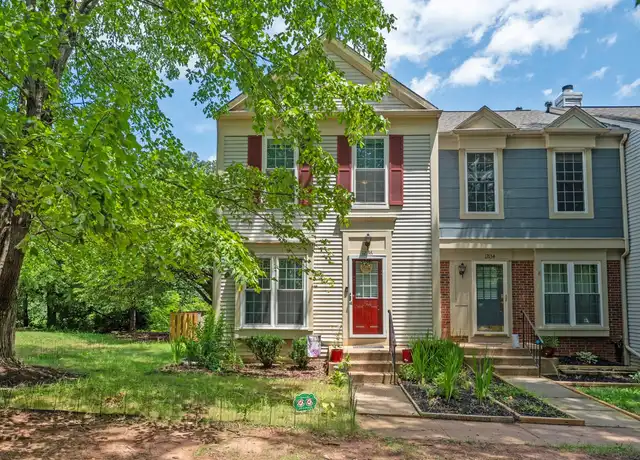 Property at 12136 Wedgeway Pl, Fairfax, VA, 22033, 2 beds, 3.5 baths, [object Object]