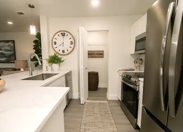Property at Park Crest At The Lakes - 13621 Parkcrest Blvd, Fort Myers, FL, 33912, 1-3 bed, 1-2 bath, [object Object]