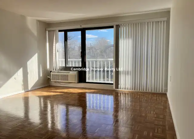 Property at 1105 Massachusetts Ave Unit 2G, Cambridge, MA, 02138, 1 bed, 1 bath, [object Object]