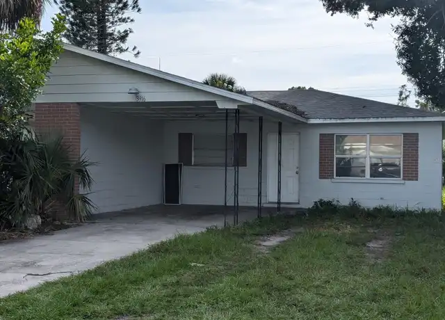 Property at 3916 25th St W, Bradenton, FL, 34205, 2 beds, 1 bath, [object Object]